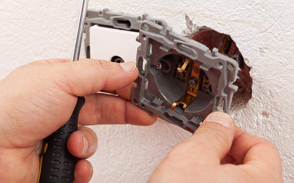 électricien de maintenance Bures-sur-Yvette